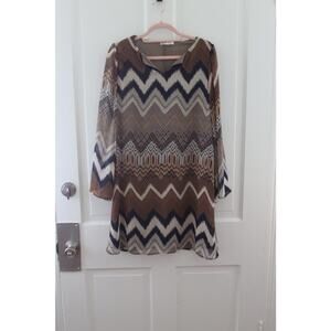Women's Milin Size Medium Dress Long Sleeve V-Neck
